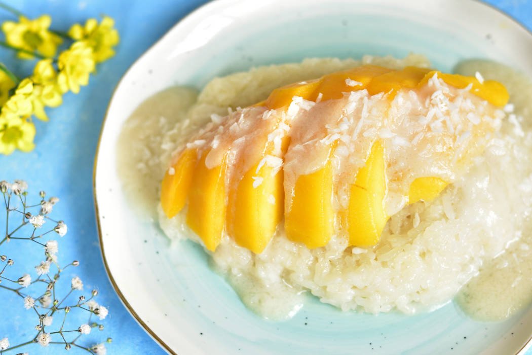 Thai Coconut Sticky Rice With Mango Khao Niao Mamuang Everyday Delicious