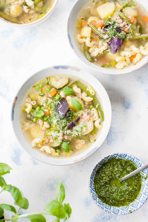 Pistou Soup - French vegetable soup (Soupe au Pistou)