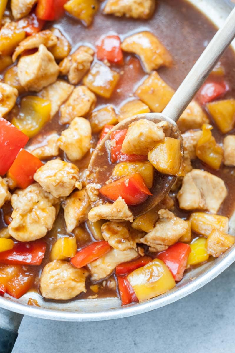 Sweet and sour chicken with pineapple and bell peppers - the BEST recipe