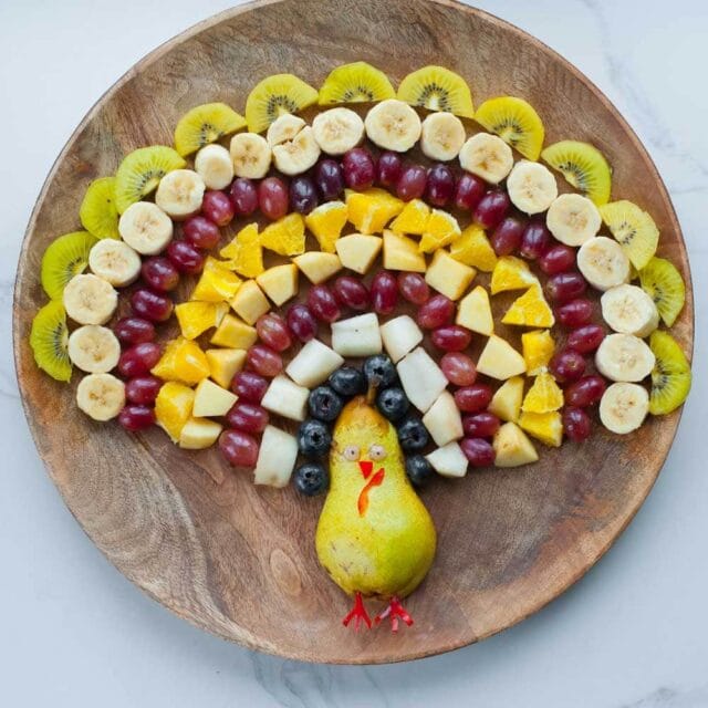 turkey-fruit-platter-thanksgiving-appetizer-for-kids-everyday-delicious