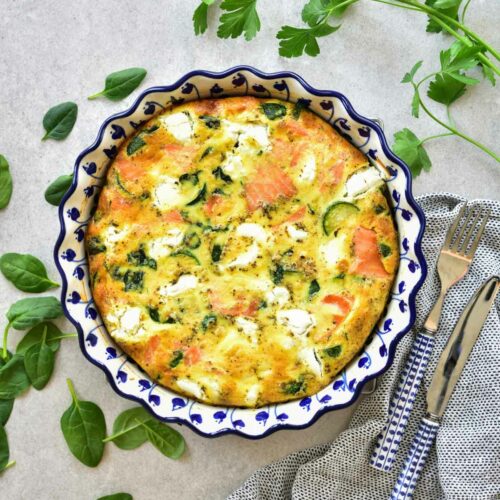 Smoked salmon frittata with zucchini, spinach and goat's cheese