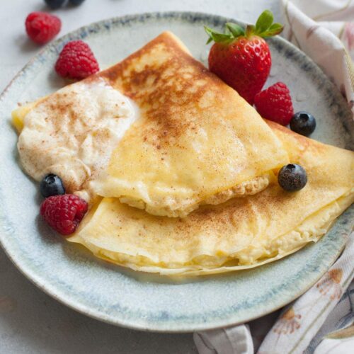 Naleśniki recipe (Polish crepes with sweet cheese filling)