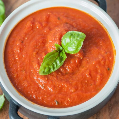 Marinara Sauce Recipe (quick & easy!) - Everyday Delicious