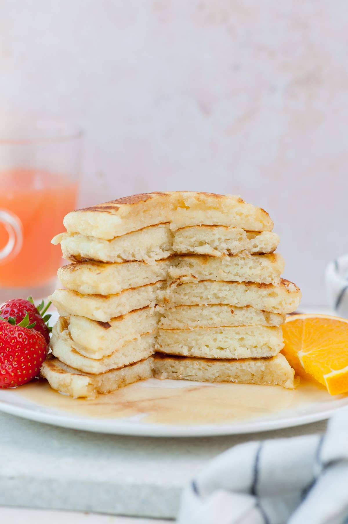Fluffy Buttermilk Pancakes (video) - Everyday Delicious