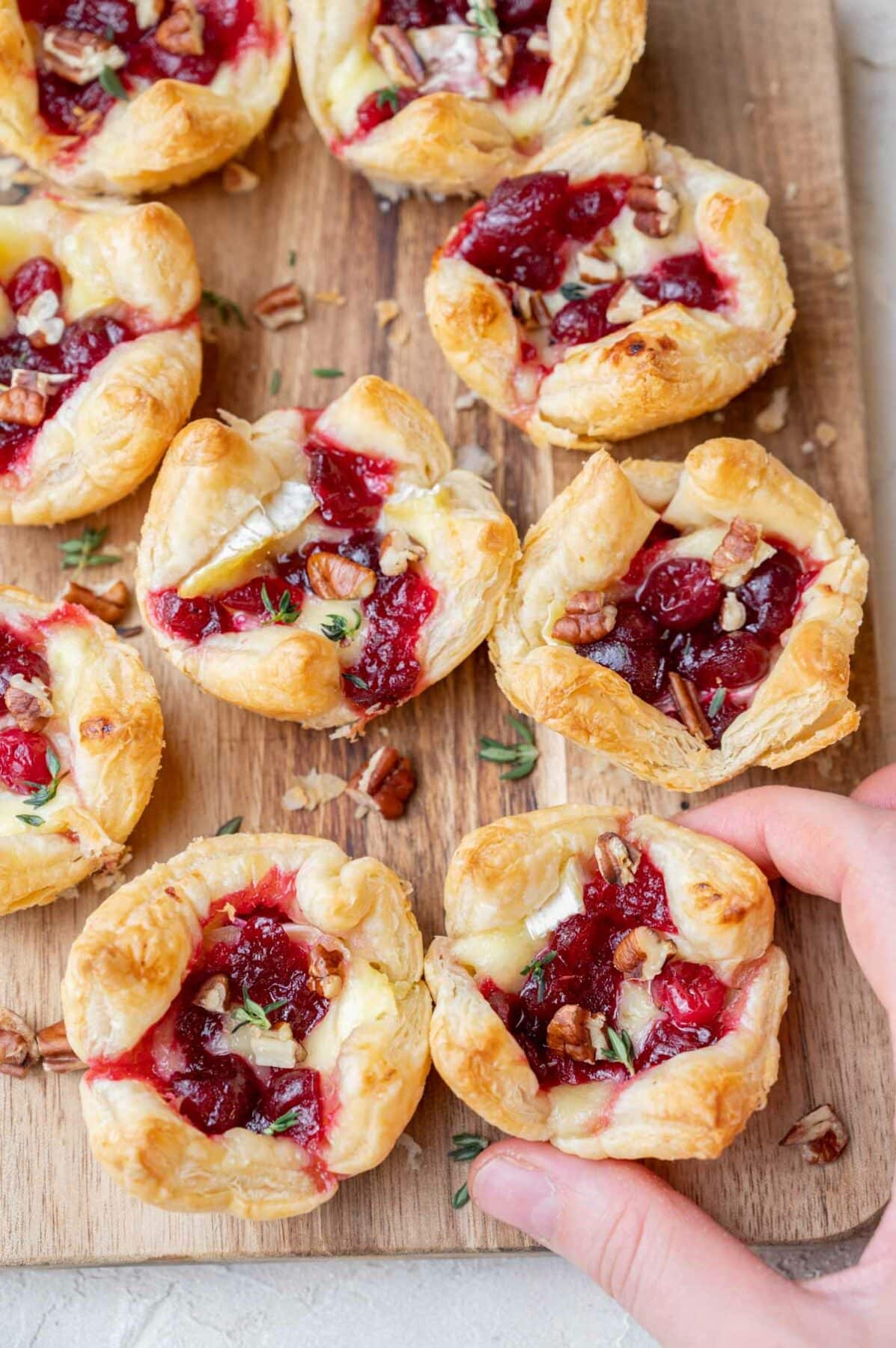 Cranberry Brie Bites - Everyday Delicious