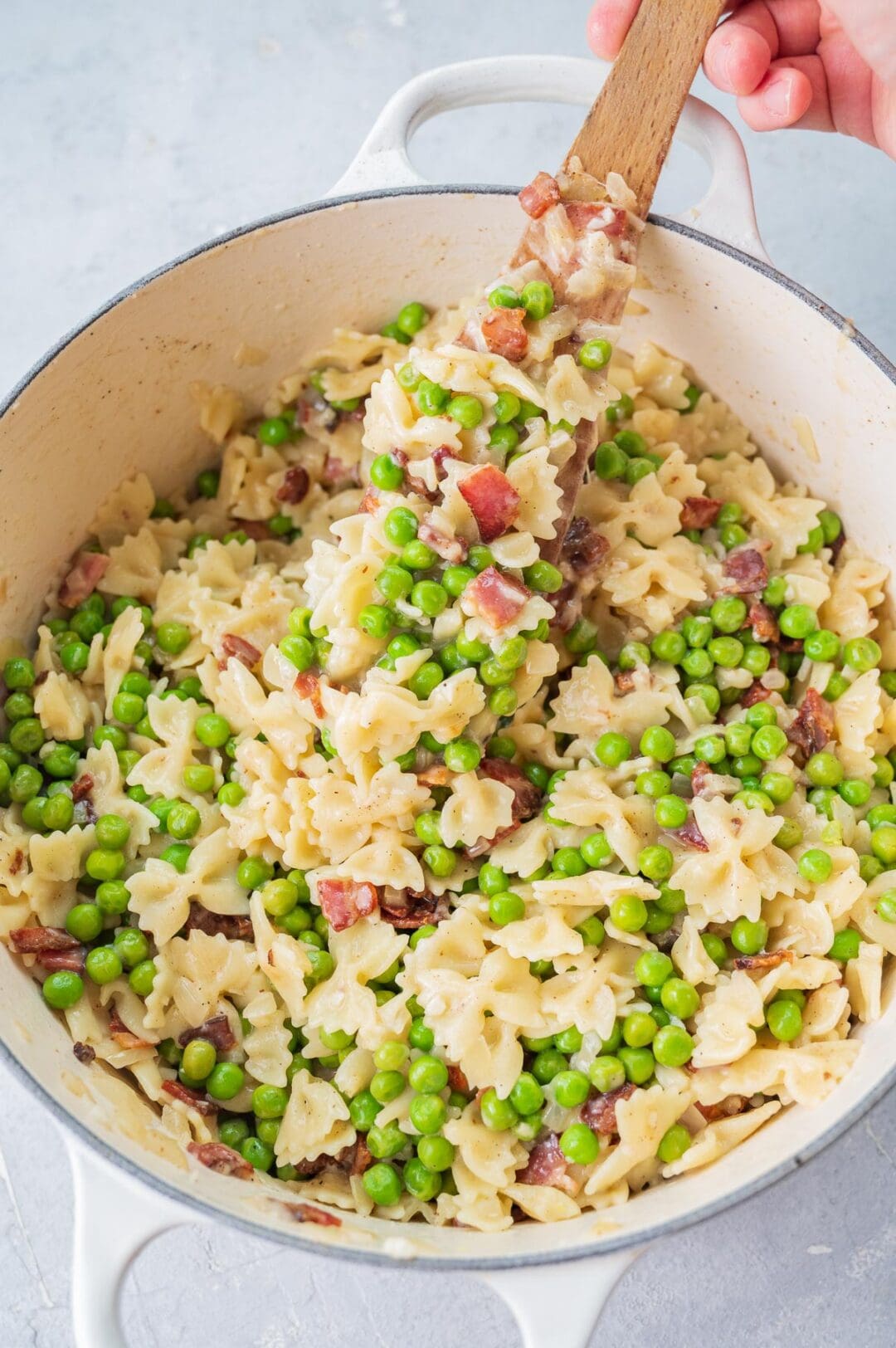 Bacon and Pea Pasta - Everyday Delicious