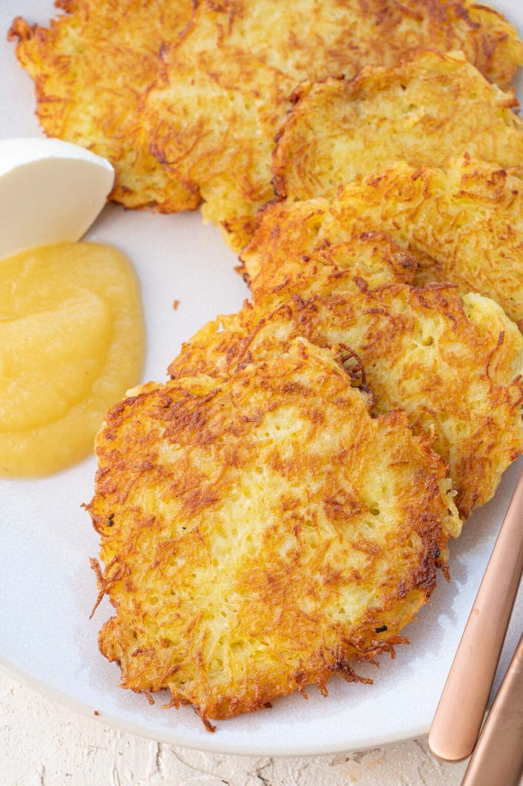 German Potato Pancakes (Kartoffelpuffer) - Everyday Delicious