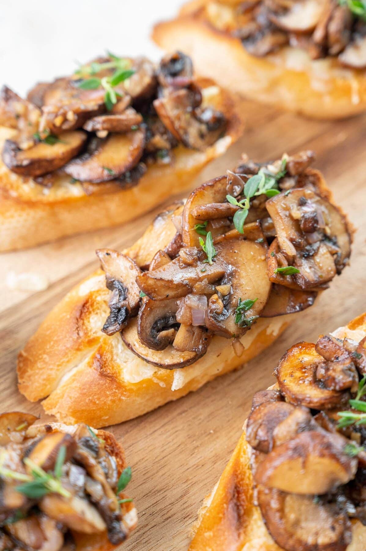 Mushroom Bruschetta - Everyday Delicious