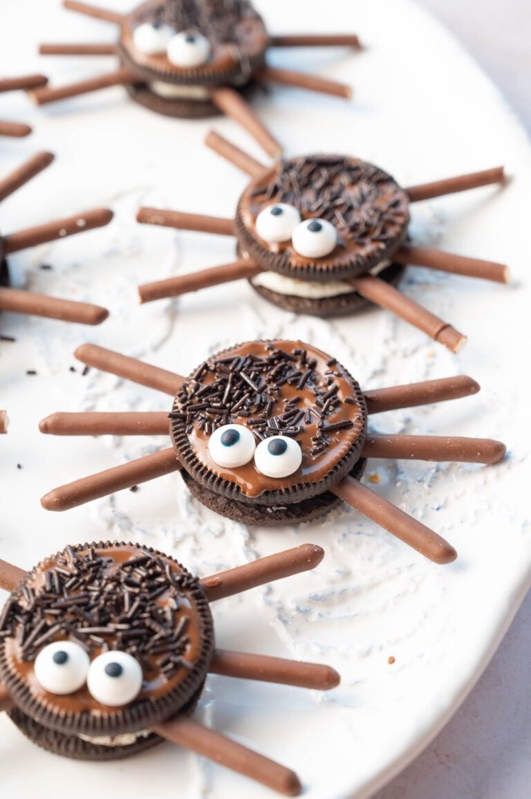 Oreo Spiders - Everyday Delicious