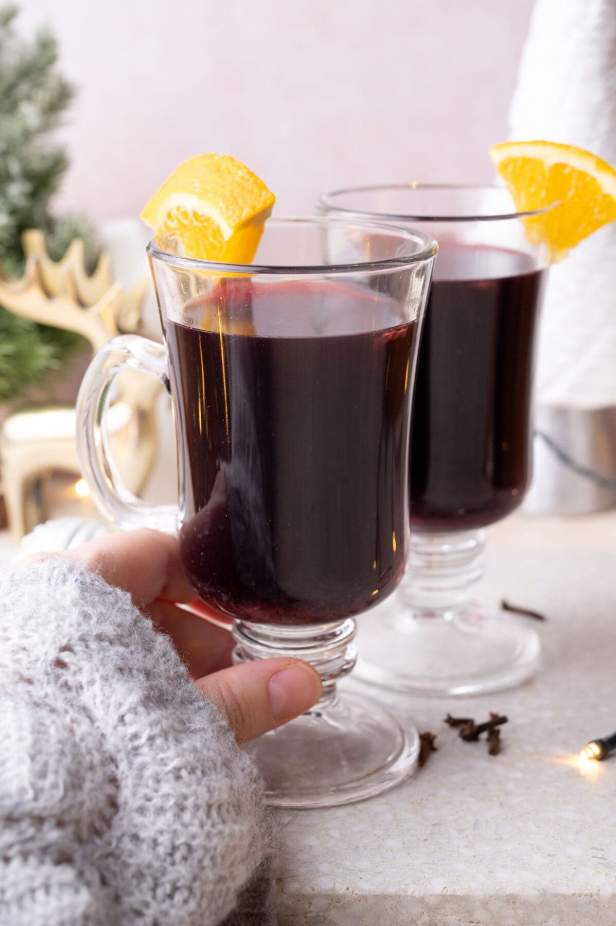 Glühwein (German Mulled Wine) - Everyday Delicious